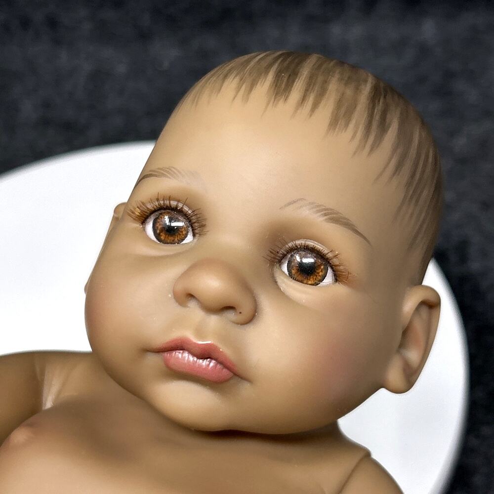 VTG Lifelike Newborn Baby Doll Poseable Yolanda Bello Grief Counseling Dolls